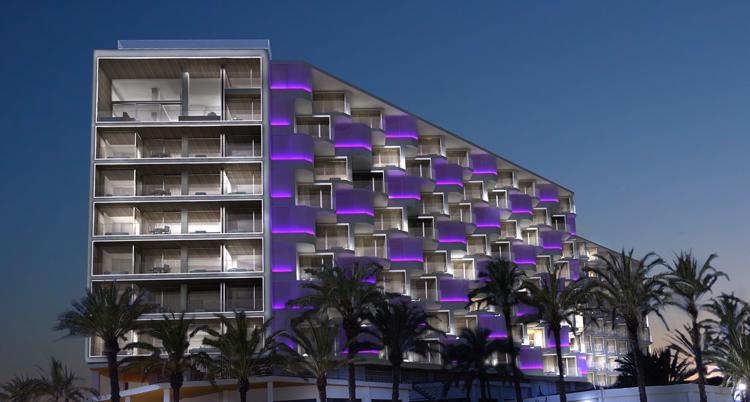 HARD ROCK HOTEL IBIZA VISTA A NOCTURNA SL