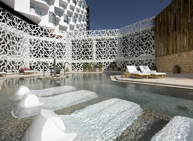 HRHIbiza02_004110