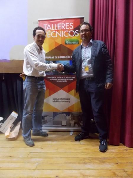 Manuel Gozalbo de 'tureforma', con Manuel Ponce, finalista del sorteo del viaje a Tailandia