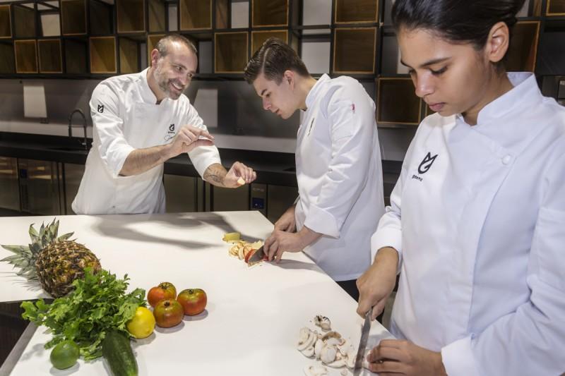 neolith 4