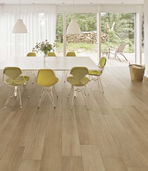 Kitchen and dining area interior in private house in Berlin