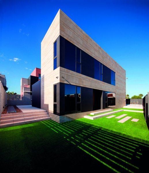 FACHADA VIVIENDA UNIFAMILIAR
