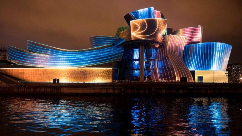 ct-met-guggenheim-bilbao-1029