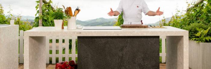 Karlos Arguiñano elige Zaha Stone by Neolith para vestir su nueva cocina -  Tureforma